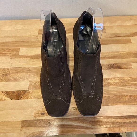 Brown Suede La Canadienne Womens Slip-On Heeled Shoes Size 6.5 waterproof Canada - Picture 5 of 16